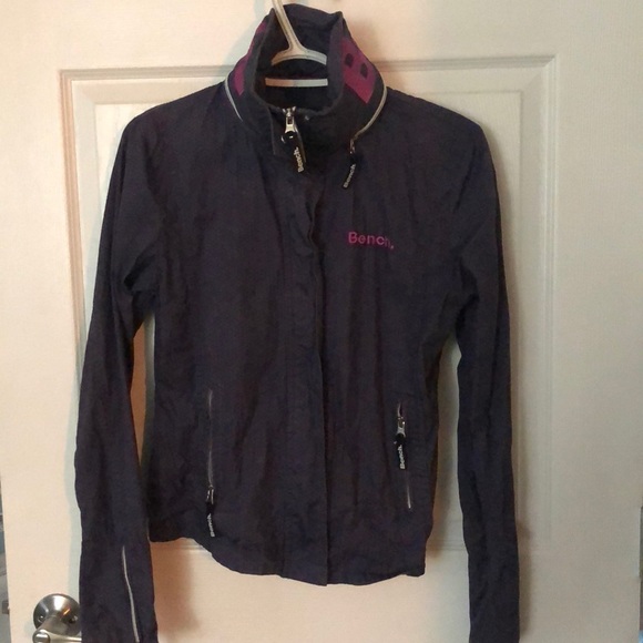 Bench Jacket Size Medium - Picture 2 of 8